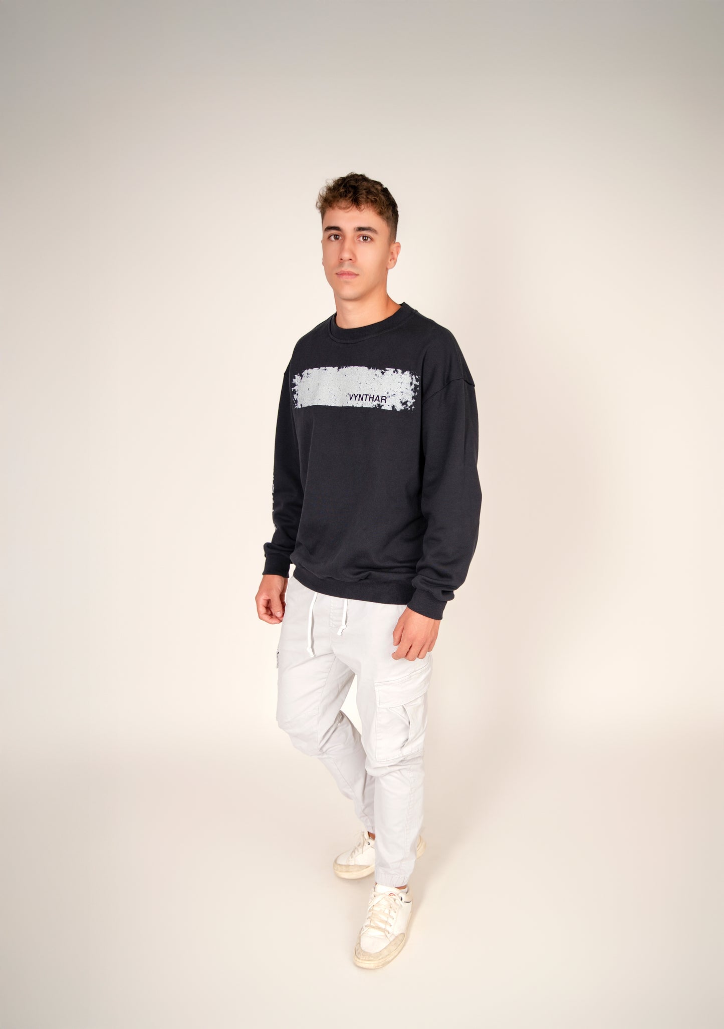 Long sleeve sweatshirt